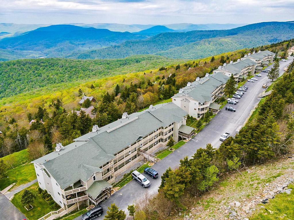 Remodeled Summit Condo At Snowshoe - Modern & Cozy Esterno foto