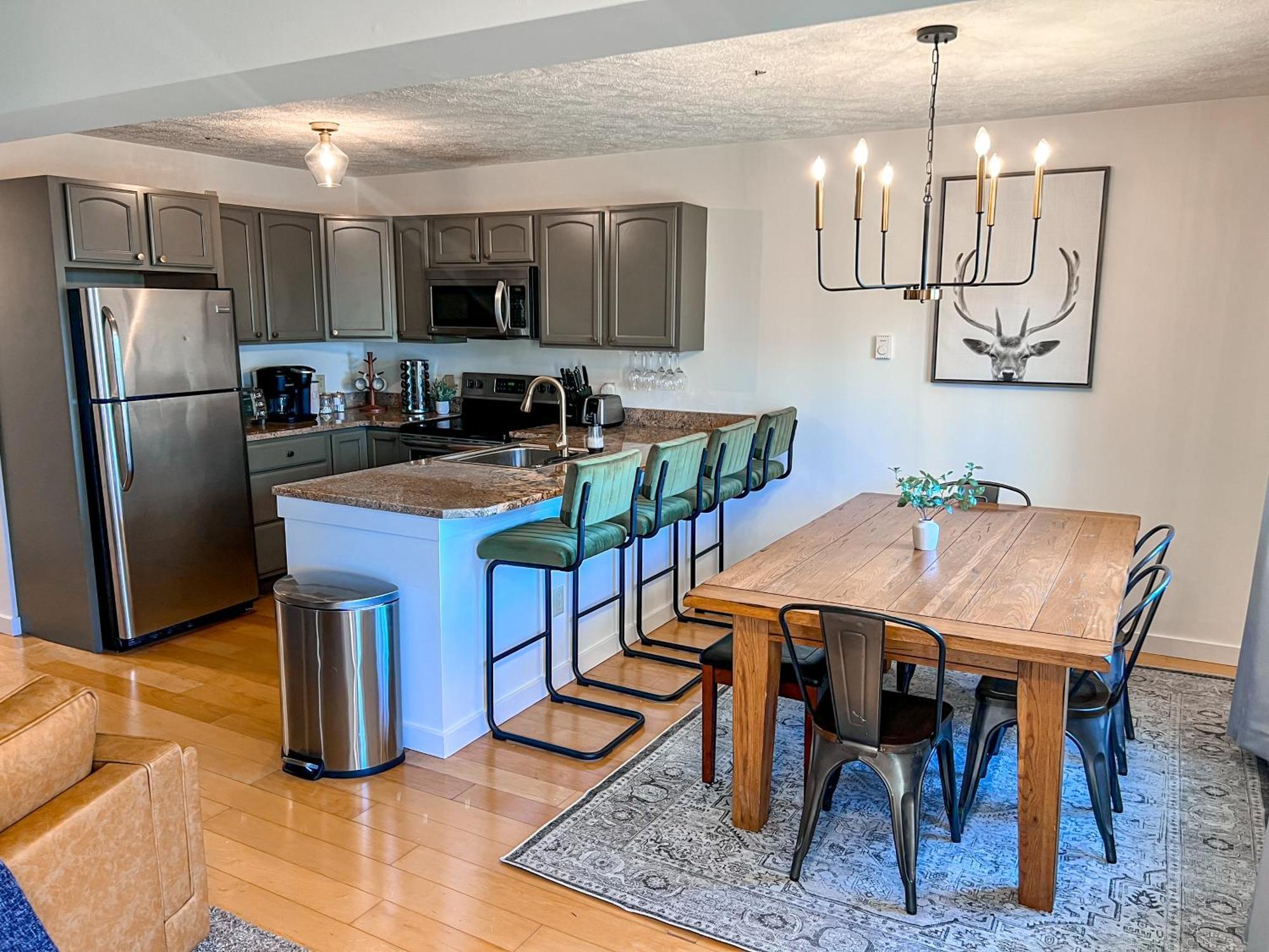 Remodeled Summit Condo At Snowshoe - Modern & Cozy Esterno foto
